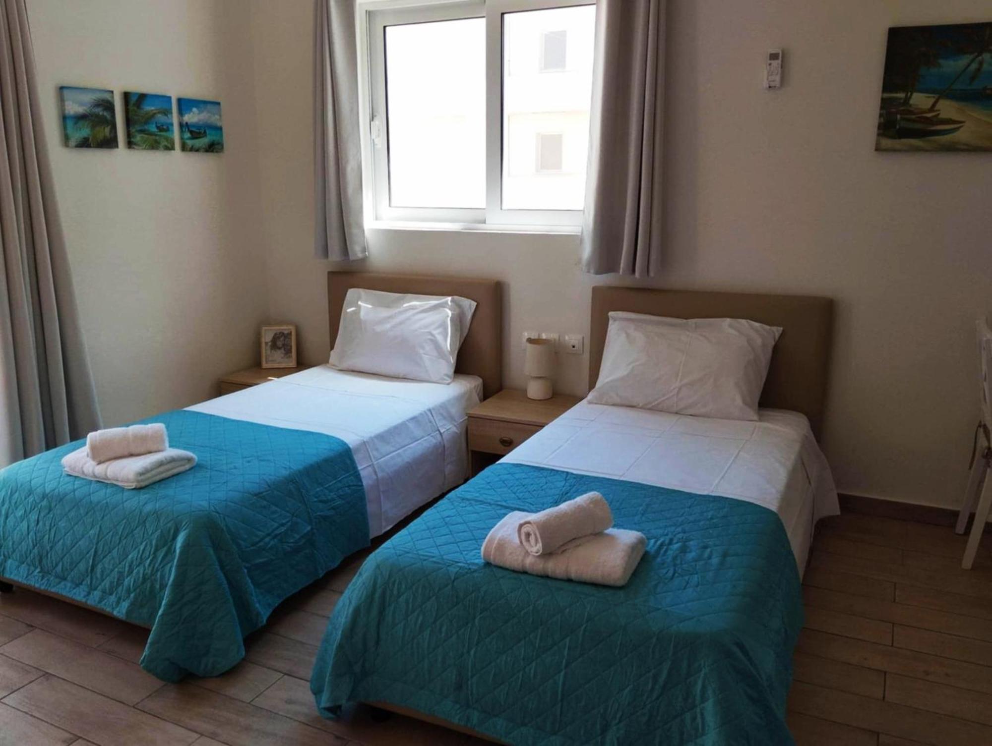 Lilian'S Seaview-Party Street-Youth Studios Rhodes City Екстериор снимка