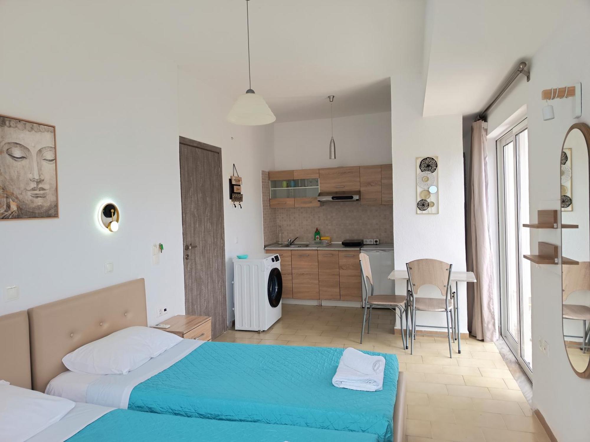 Lilian'S Seaview-Party Street-Youth Studios Rhodes City Екстериор снимка